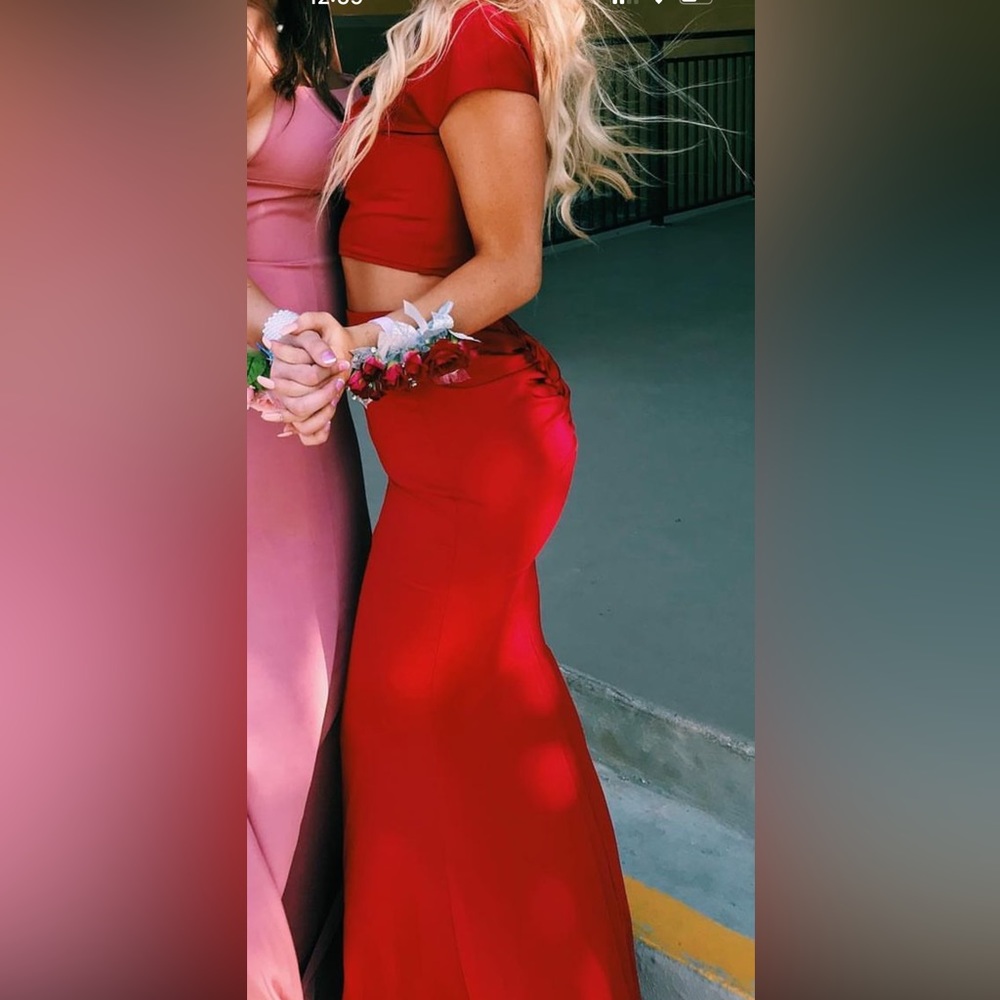 Red two piece maxi dress. Worn once size xs/s